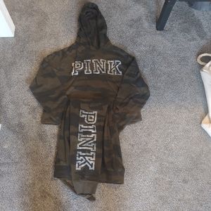 PINK - camo sweatsuit